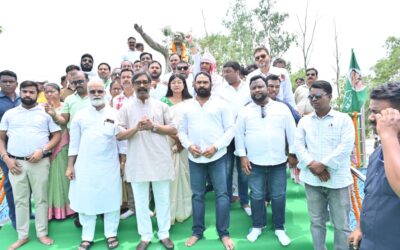 CM Hemant Soren Pays Tribute to Durga Soren, Recalls His Role in Jharkhand Movement